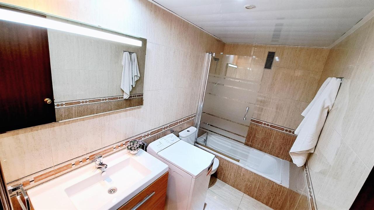 Apartamentos Montblanc Familidays 013 萨洛 外观 照片